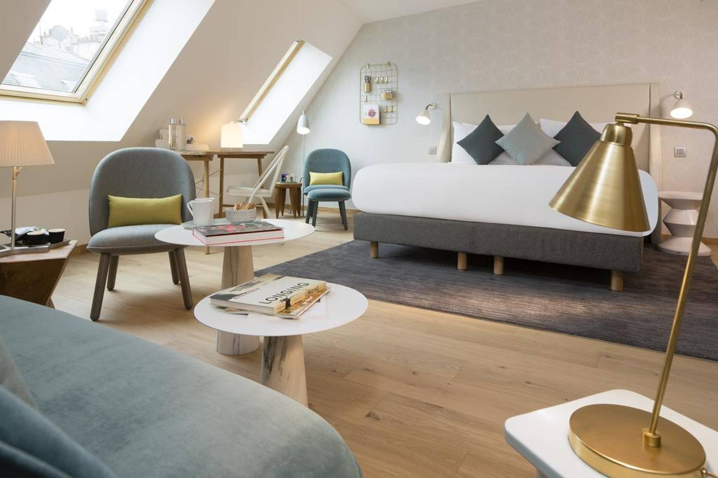 Drawing-Hotel-Room-4