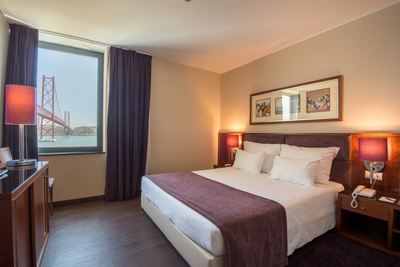 Vila-Gale-Opera-Room-19