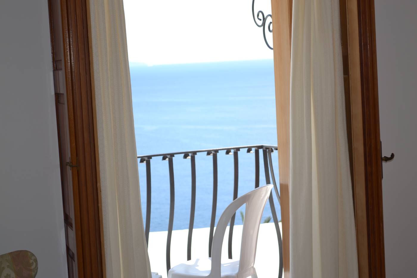 Hotel-Conca-D-Oro-Room-43