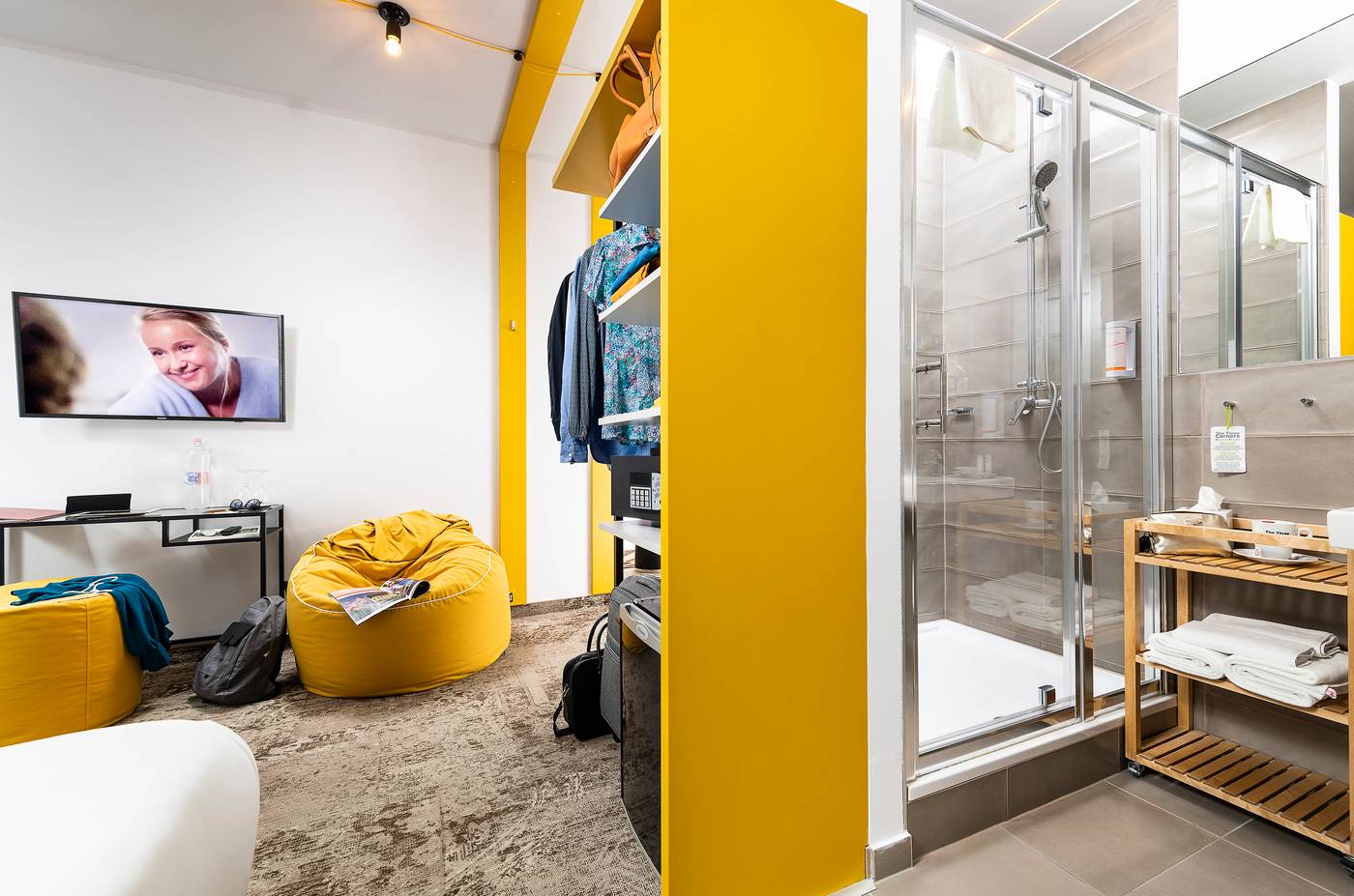 The-Three-Corners-Hotel-Anna-Superior-Room-8