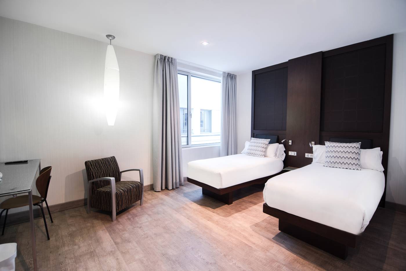 Petit-Palace-President-Castellana-Room-9