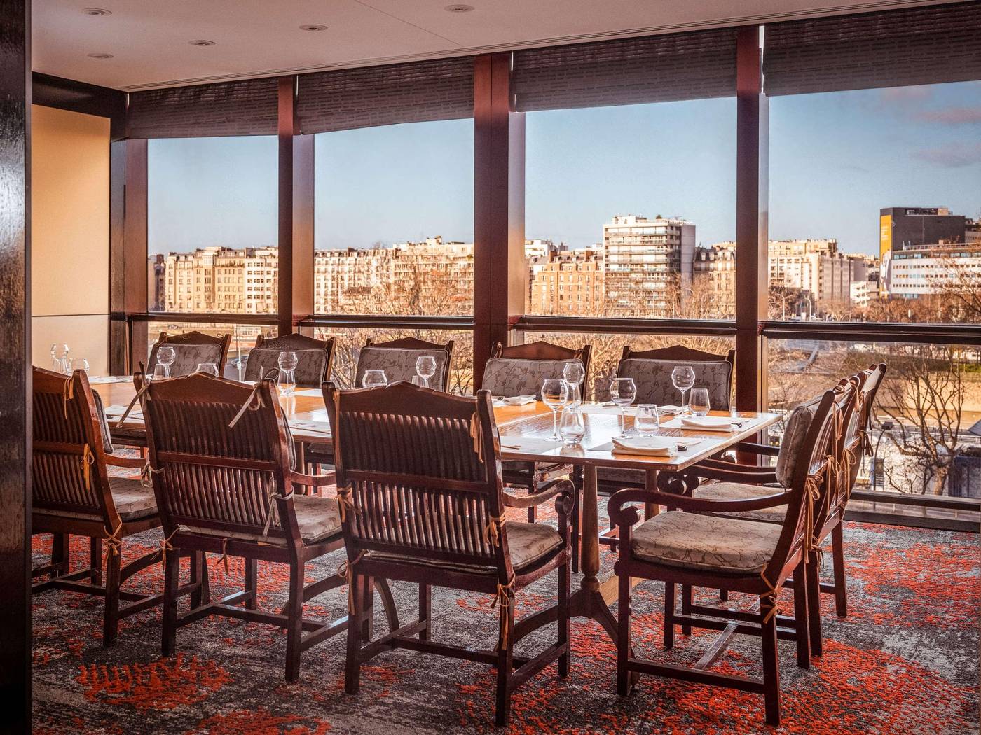 Novotel-Paris-Tour-Eiffel-Restaurant-20