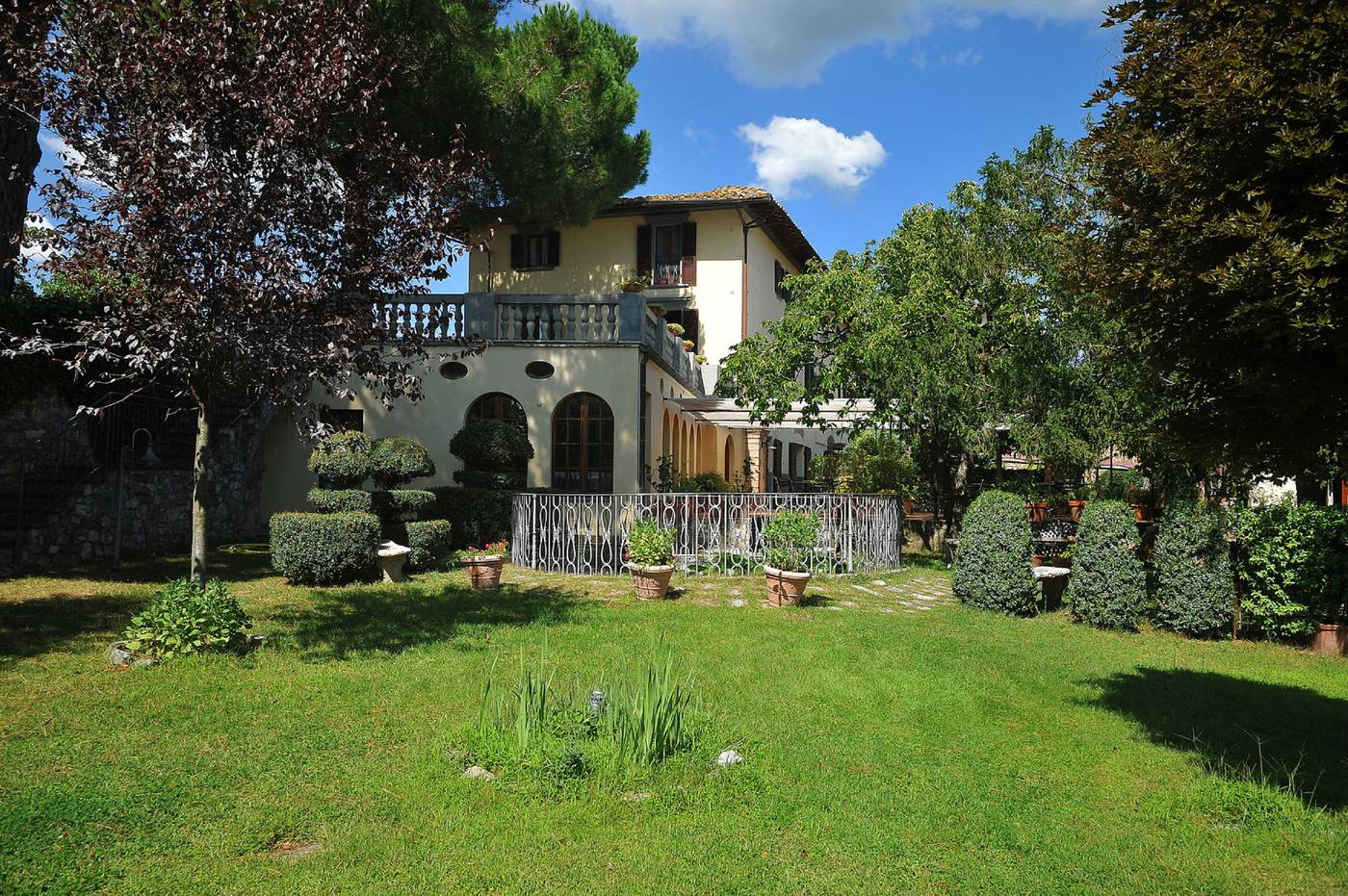 Casafrassi-Hotel-Agriturismo-Terrace-32