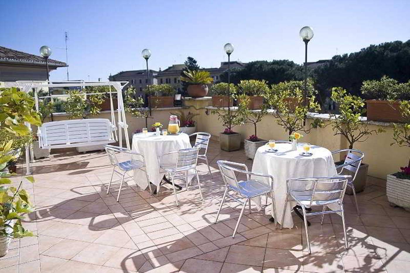 The-Cross-Terrace-61