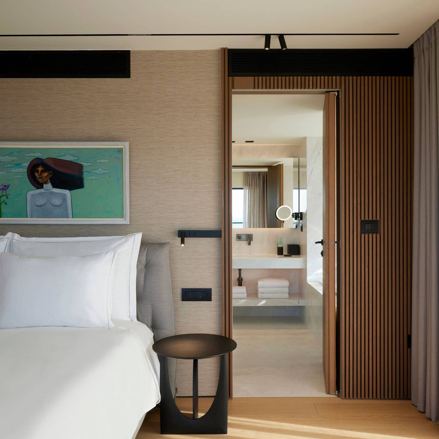 Dusit-Suites-Athens-Room-15