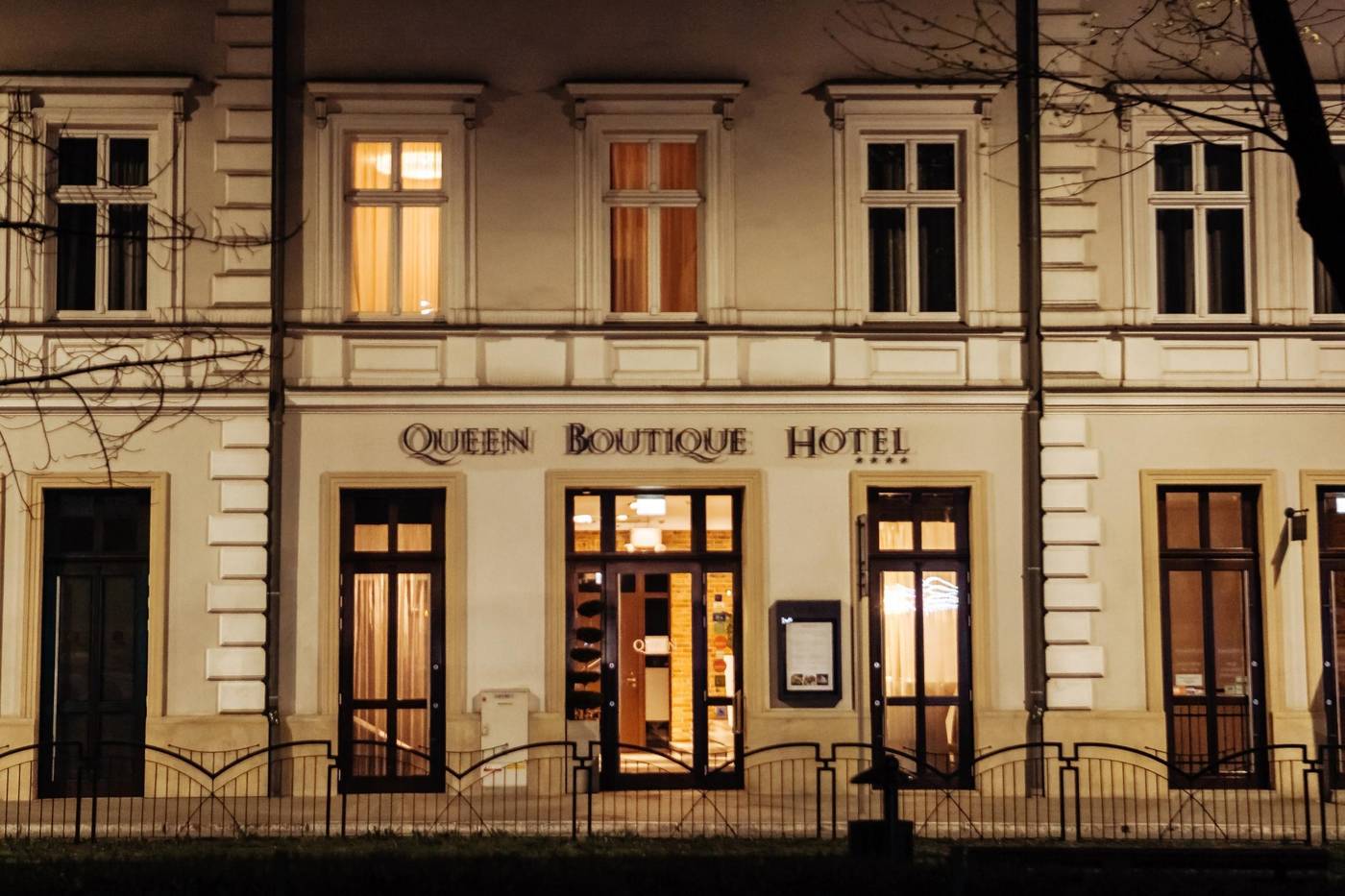 Queen-Boutique-Hotel-General-view-8