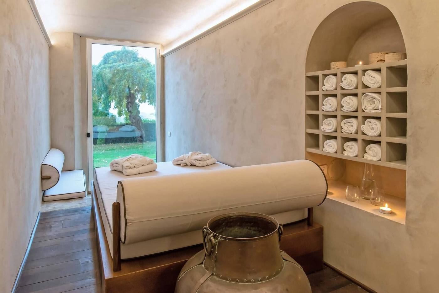 Villa-Cassia-Di-Baccano-Sports-and-Entertainment-35