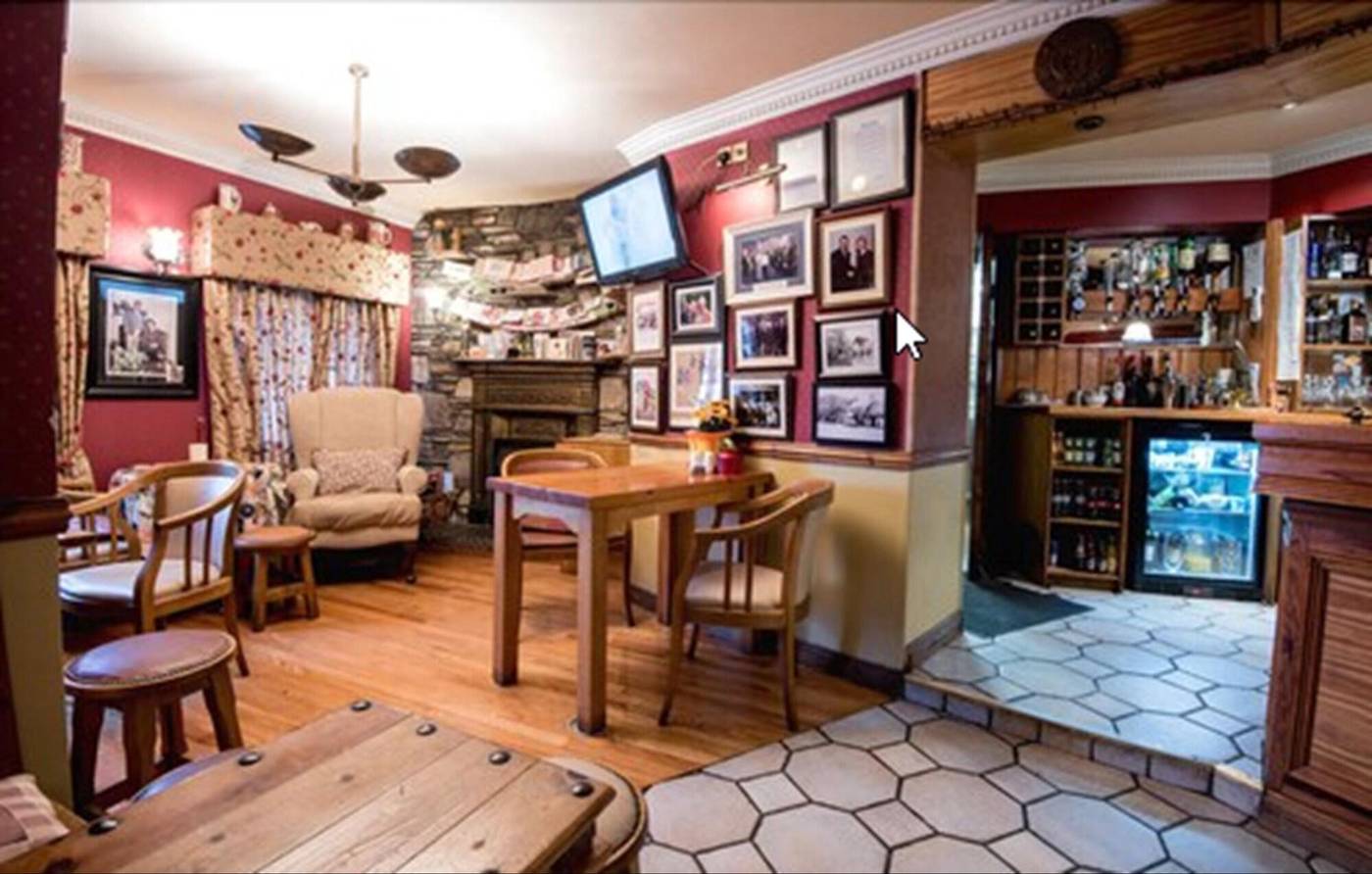 Failte Hotel-Ireland-KILLARNEY-Lobby-2