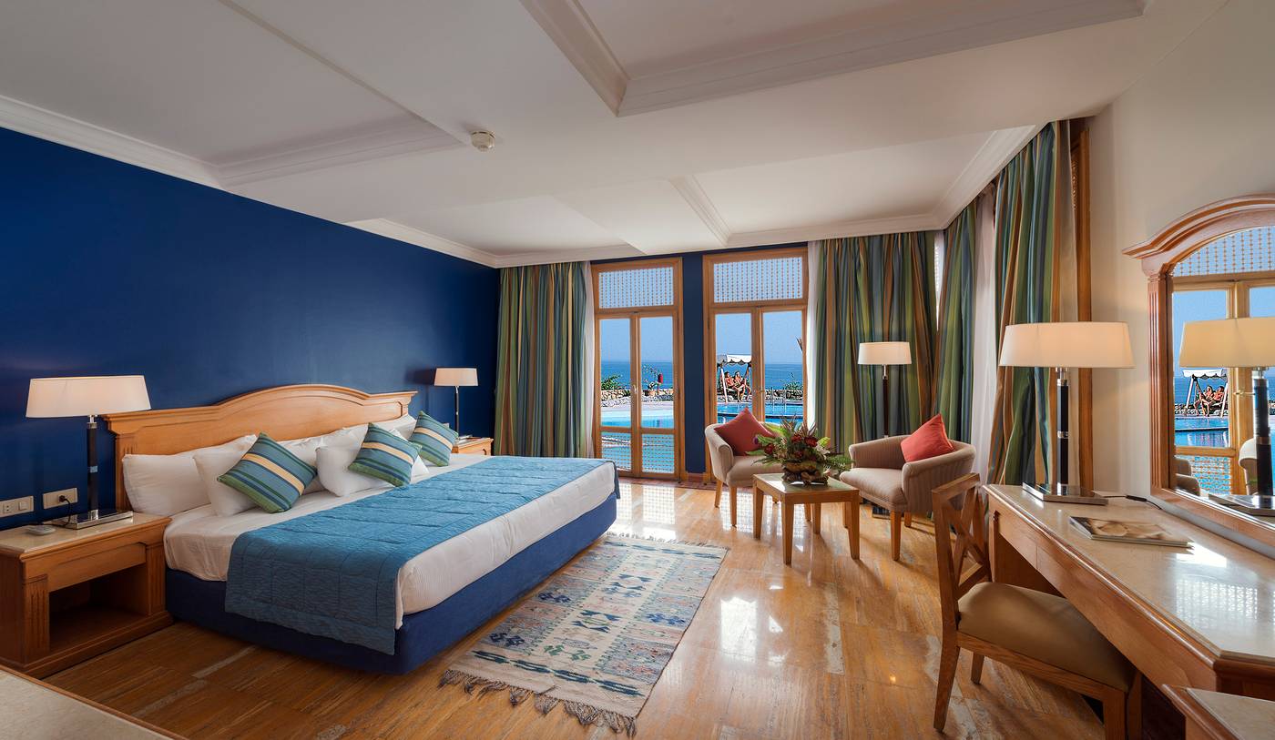 Reef Oasis Beach Resort