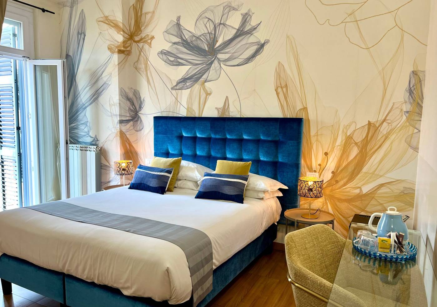 Bon-Ton-Suites-Room-11