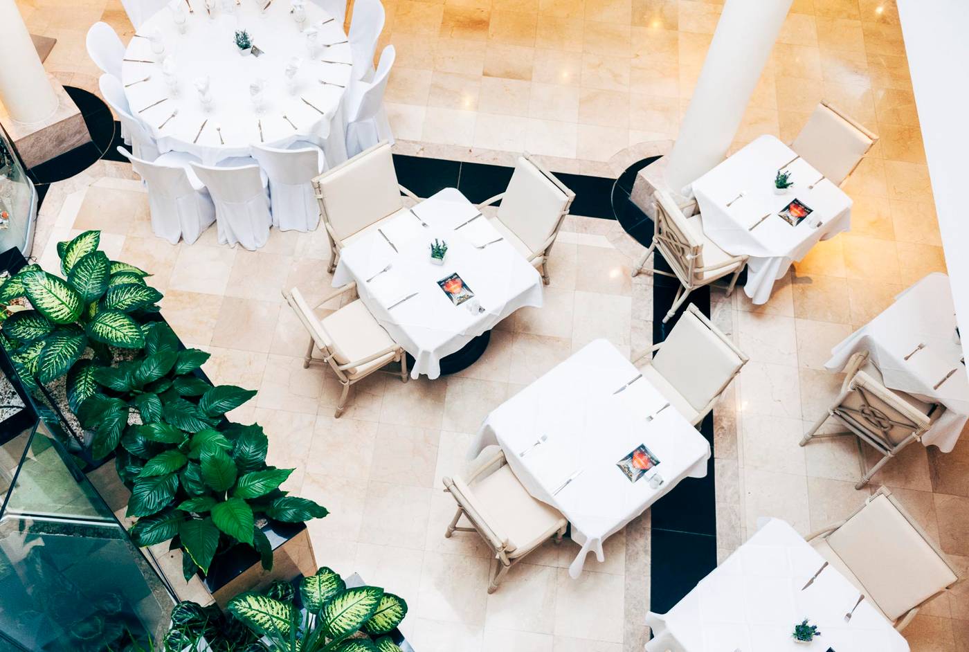 ONA-Hollywood-Mirage-Restaurant-55