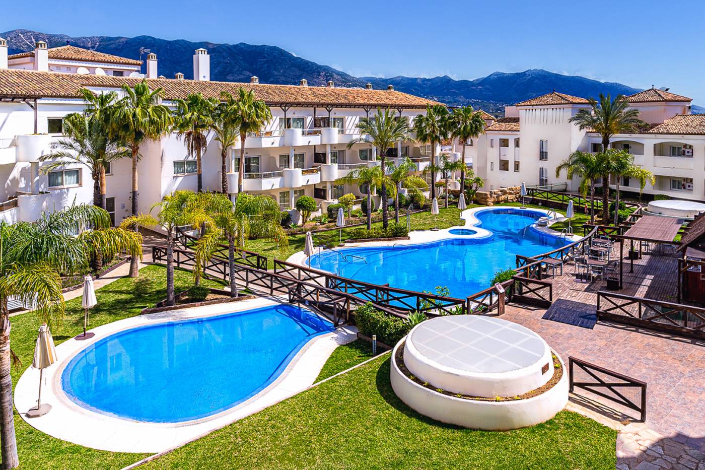 Aparthotel-Cordial-Mijas-Golf-Pool-2