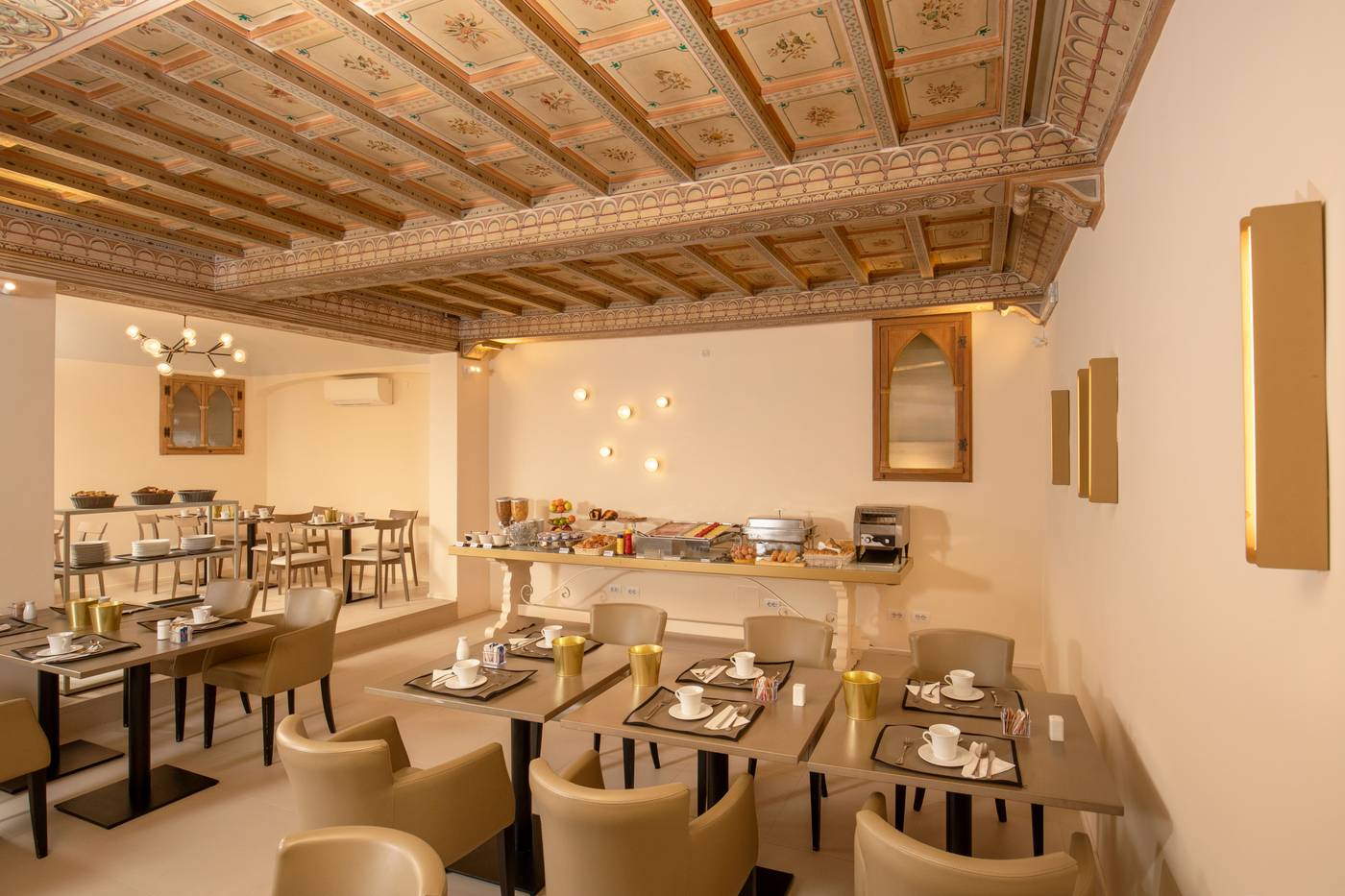 Hotel-Colosseum-Restaurant-18