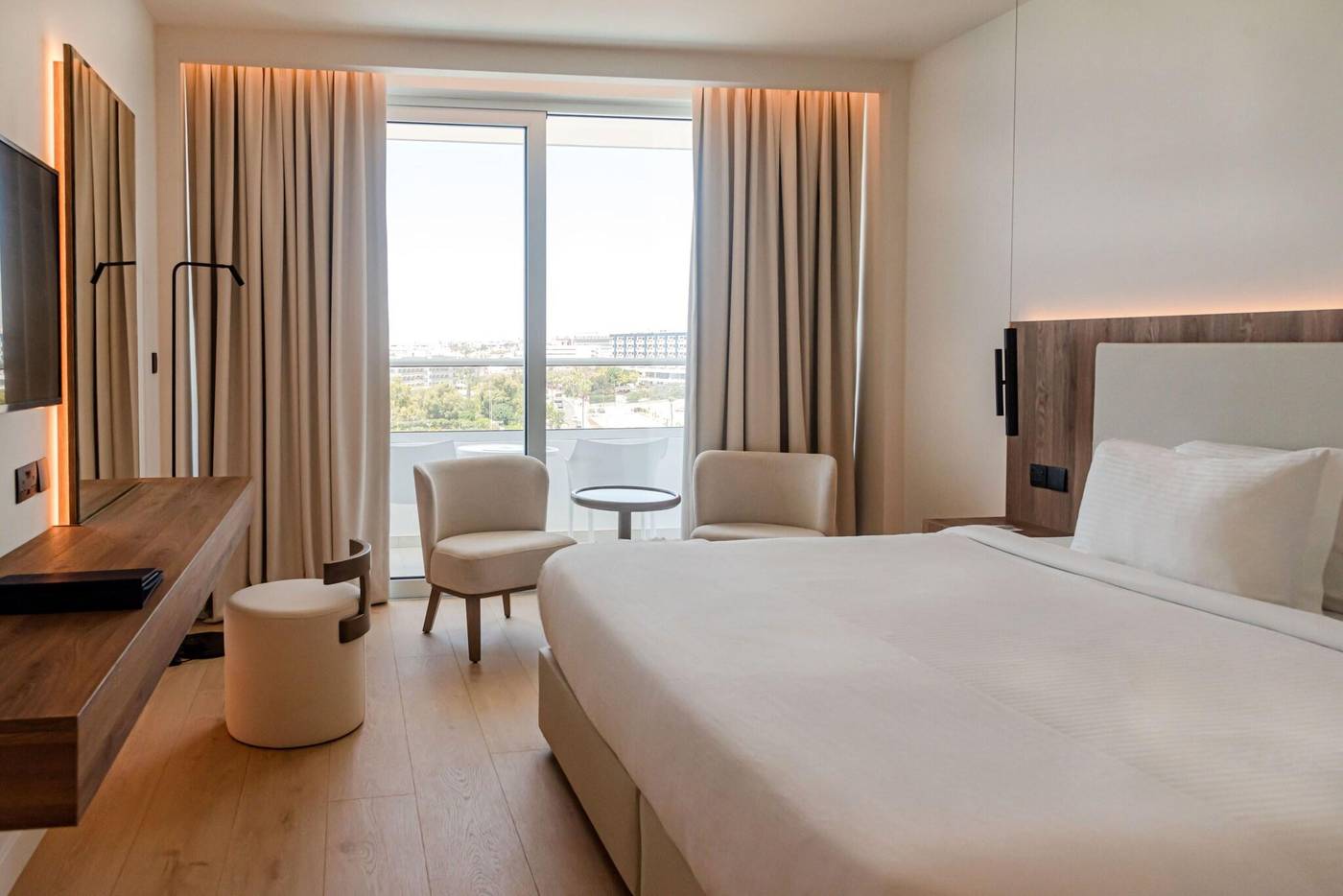 Grecian-Sands-Hotel-Room-21