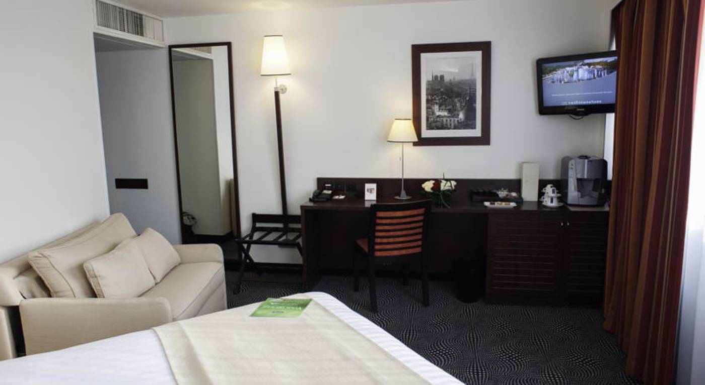 Mercure-Paris-Gare-Montparnasse-TGV-Room-49
