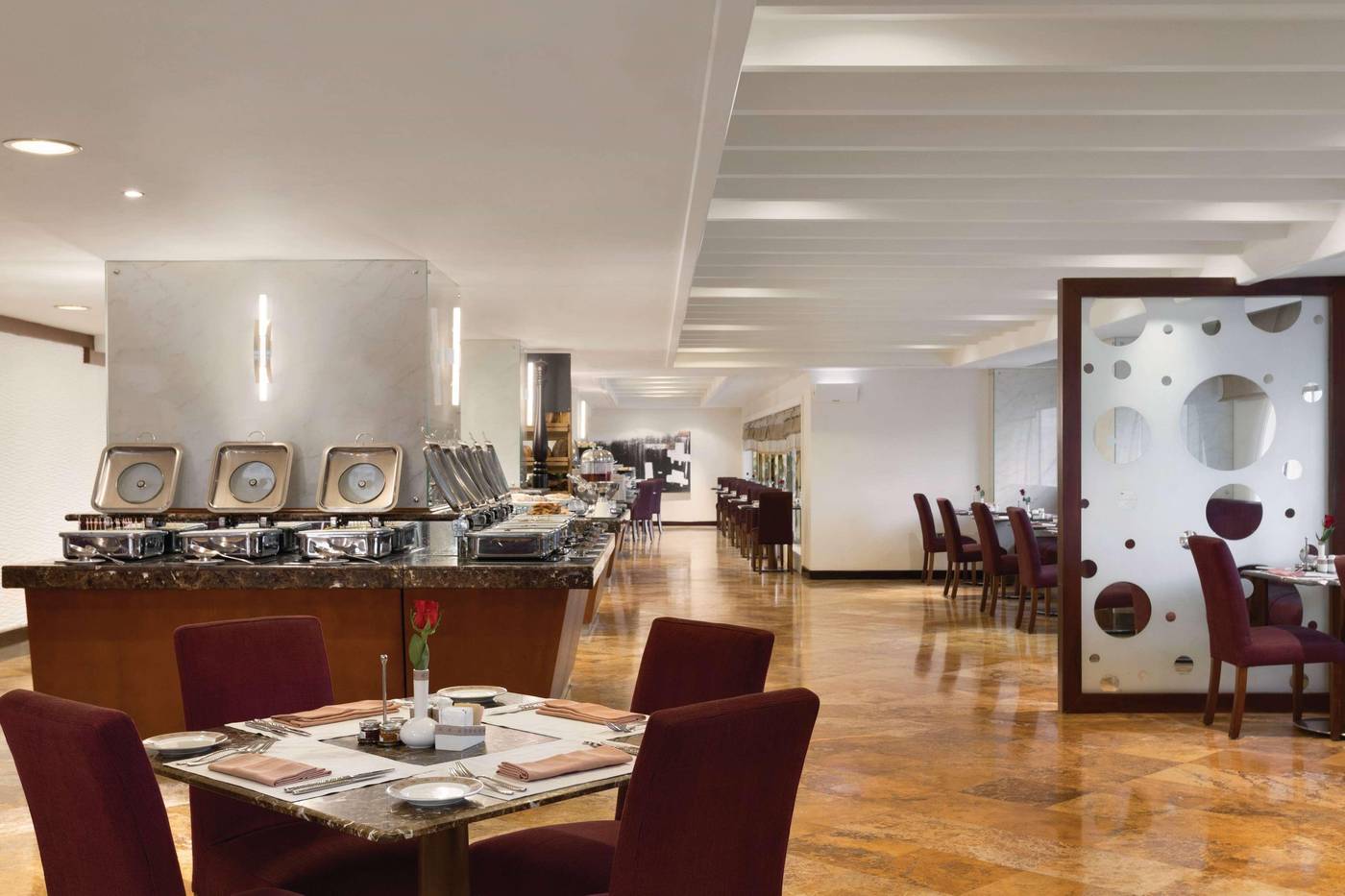 Grand-Regency-Doha--Trademark-Collection-Wyndham-Restaurant-25