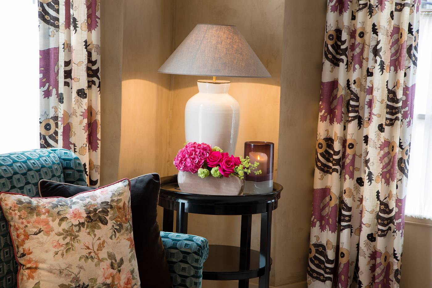 Les-Tournelles-Lobby-5