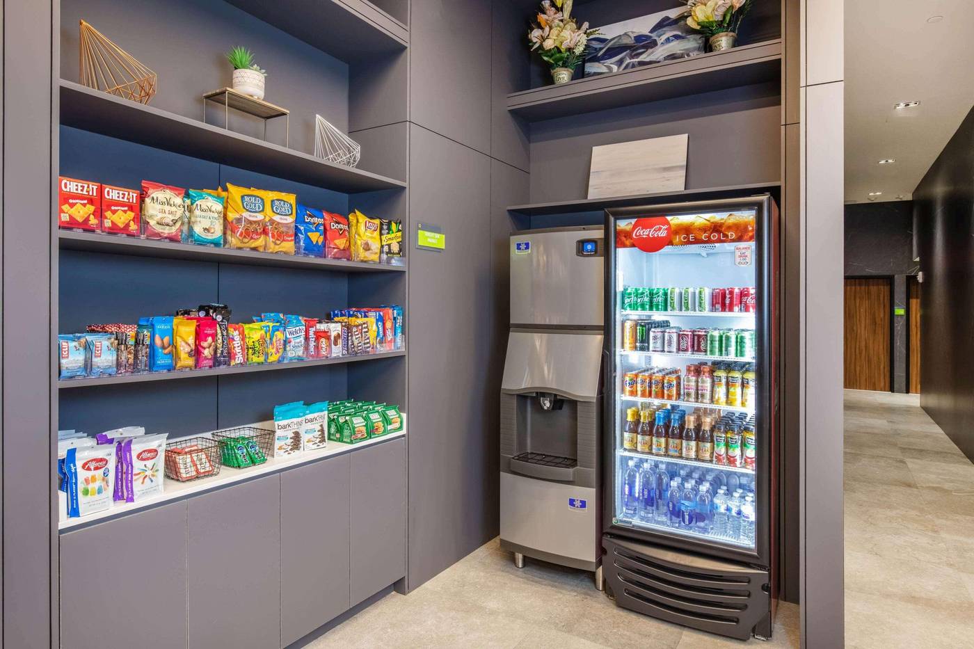 La-Quinta-Inn-and-Suites-Times-Square-South-General-view-52