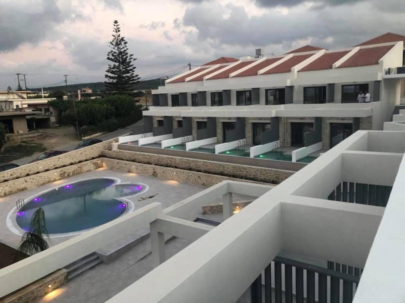Selini-Suites-General-view-24