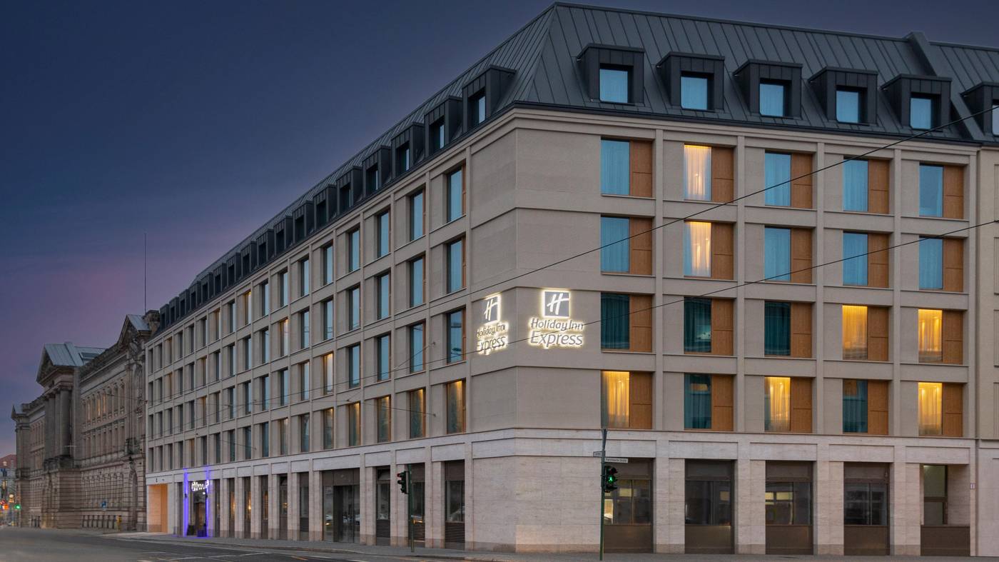 Holiday-Inn-Express-and-Suites-Potsdam-General-view-53