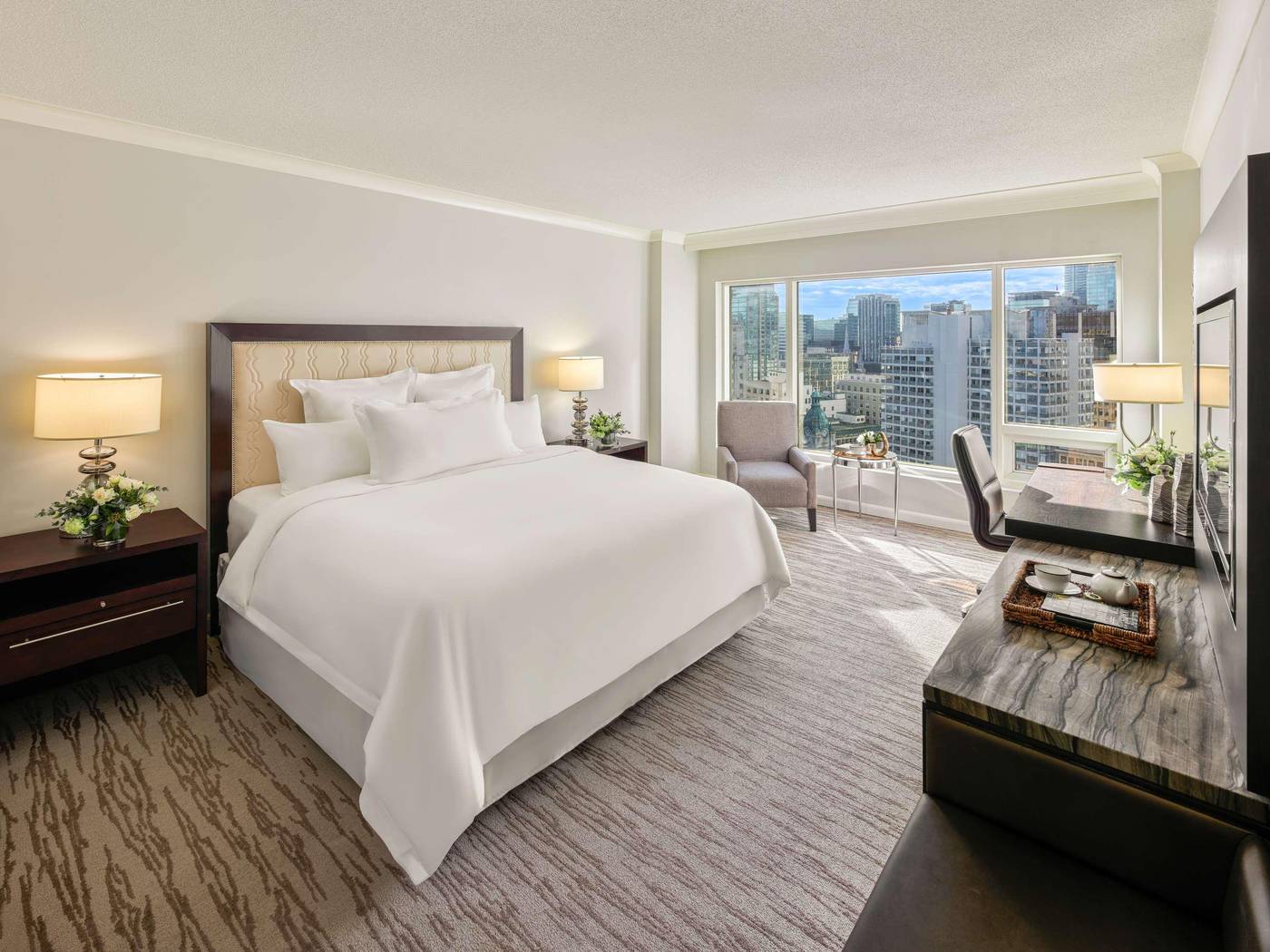Fairmont-Waterfront-Room-41