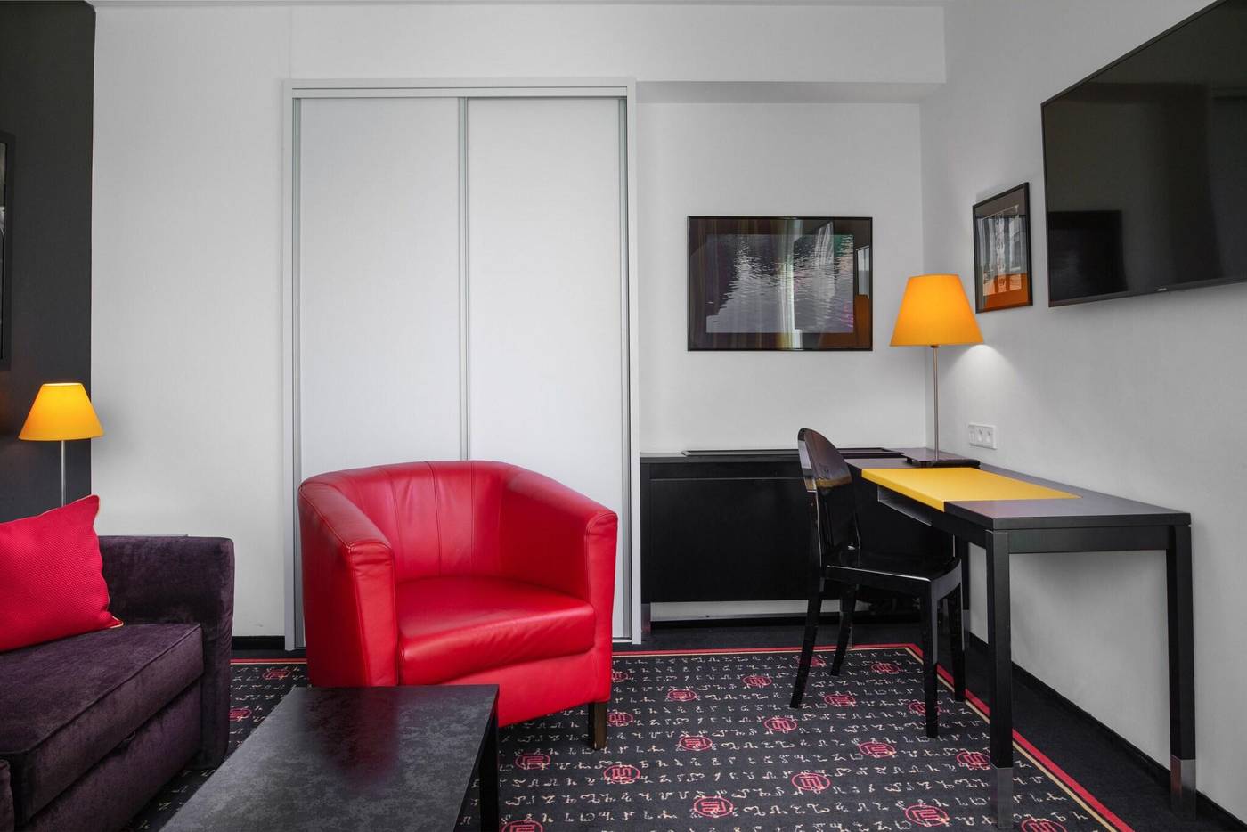 OREA-Hotel-Angelo-Praha-Room-10