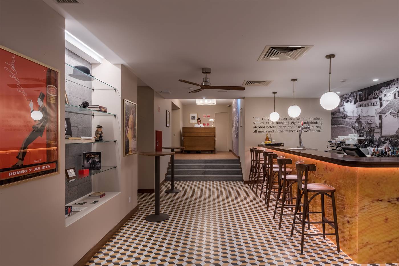 Pestana-Churchill-Bay-Bar-30