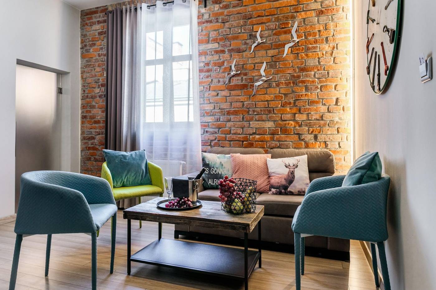 Art---Garden-Residence-Room-45