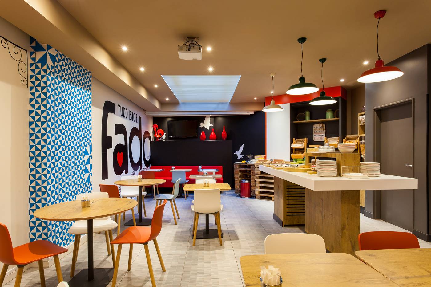 Ibis-Lisboa-Liberdade-Restaurant-13