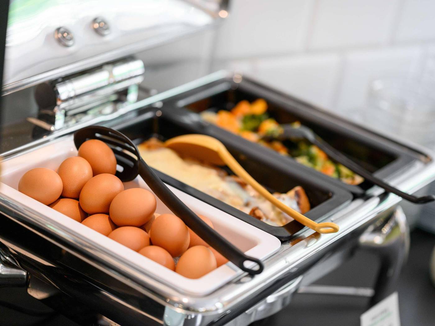 ibis-Styles-Budapest-City-Restaurant-41