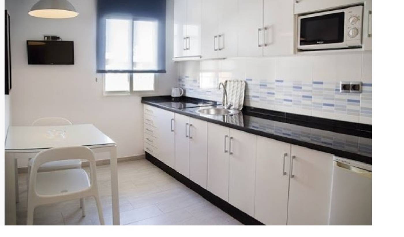 Ecuador-Park-Room-50