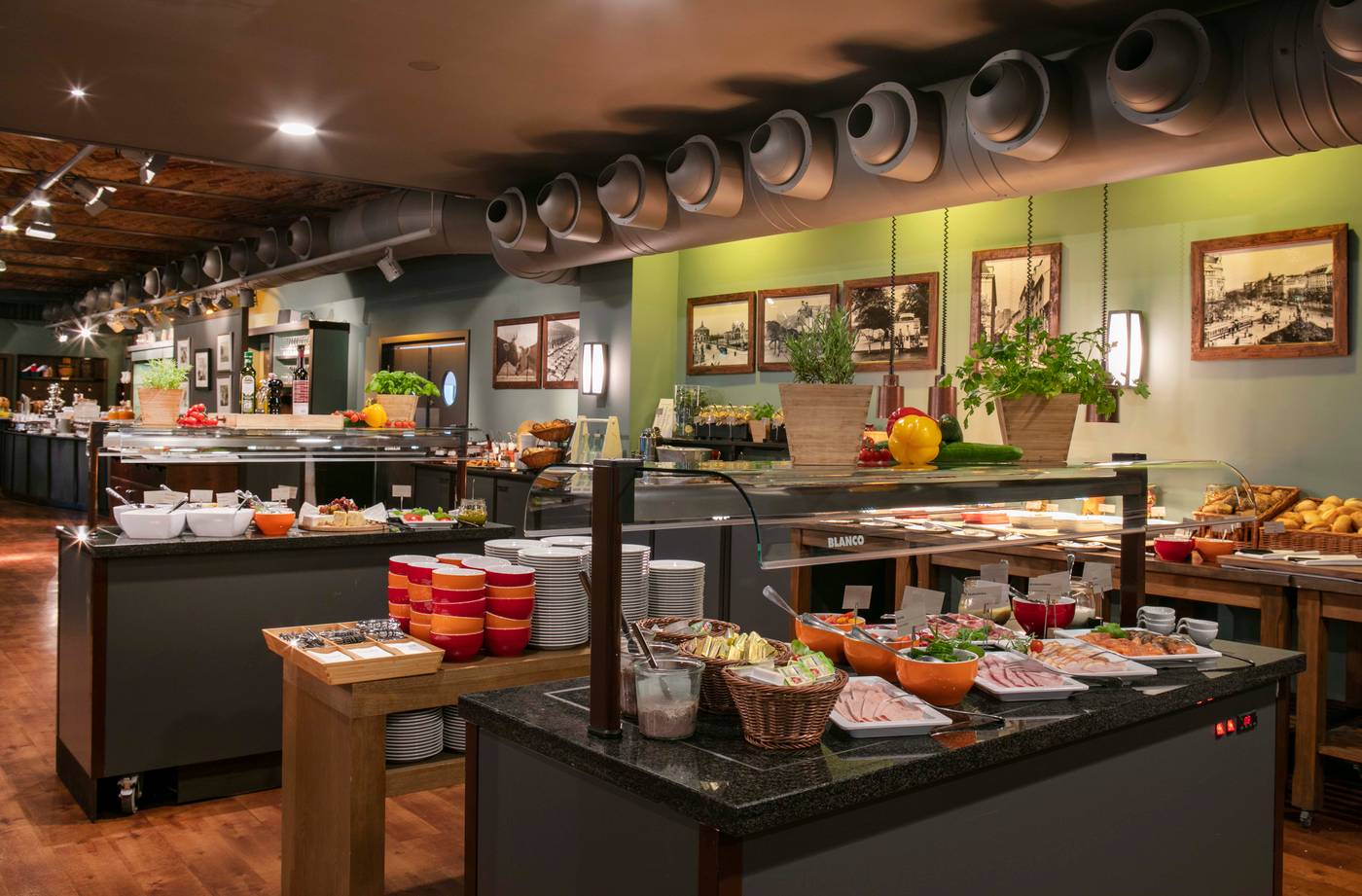 Ameron-Abion-Spreebogen-Waterside-Restaurant-30