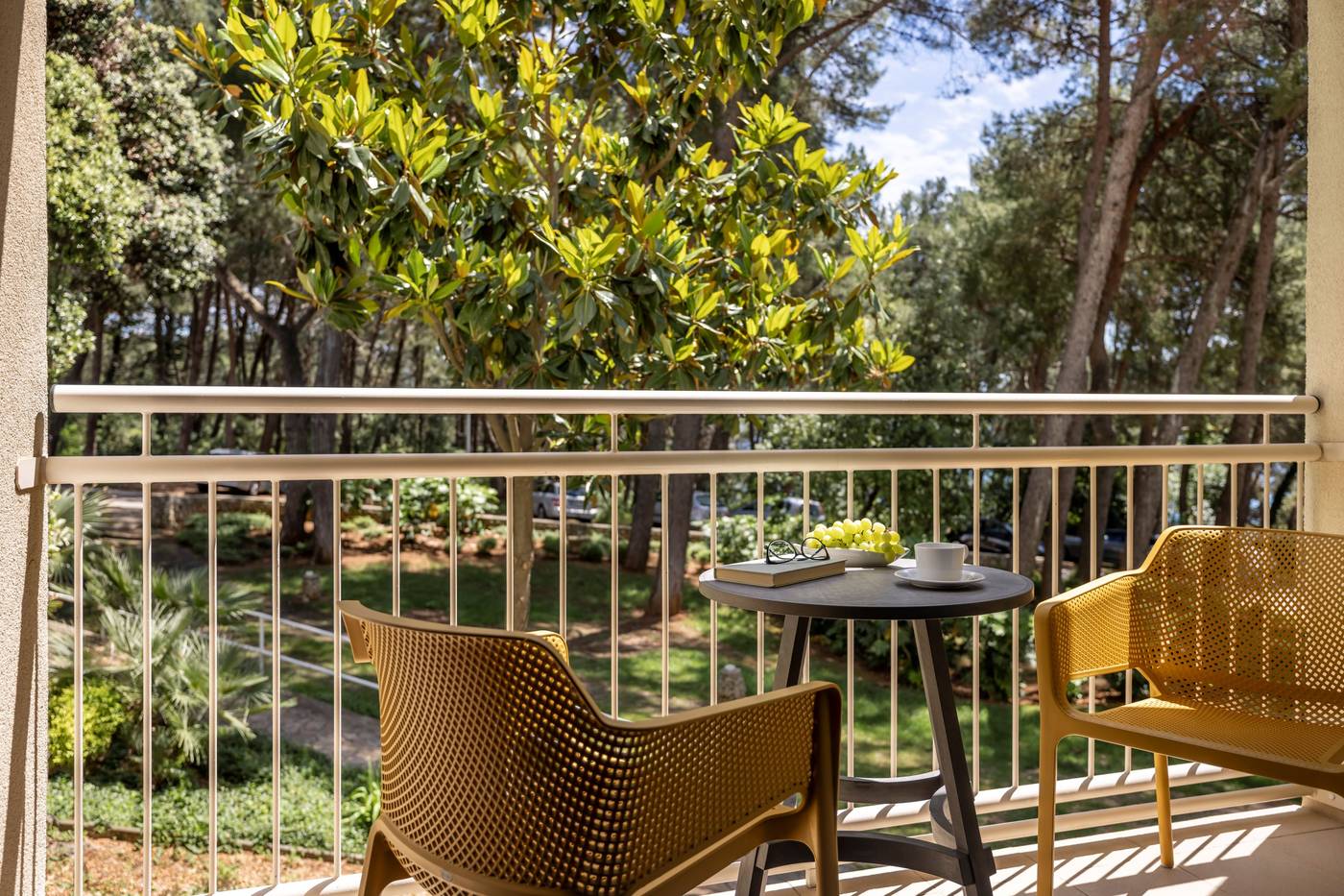 Hotel-Valamar-Koralj-Room-9