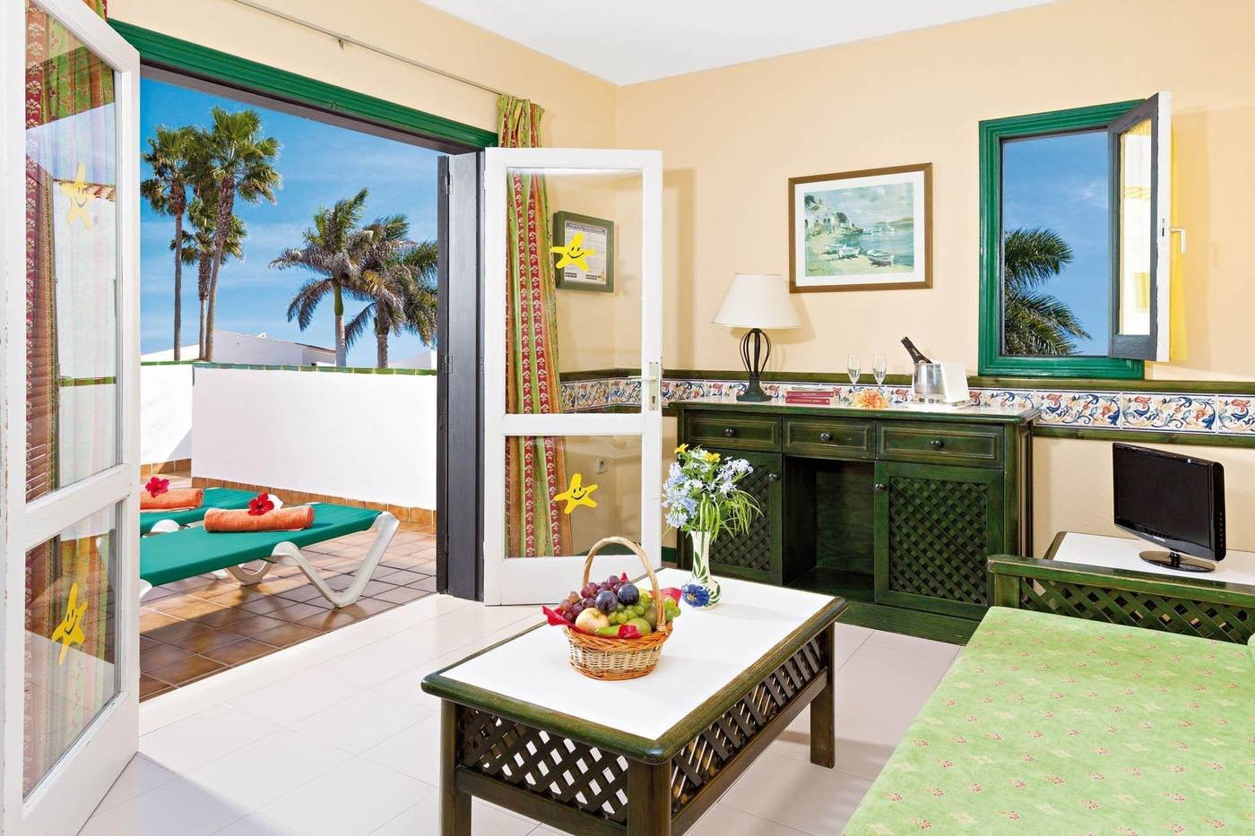 Puerto-Caleta-Room-8