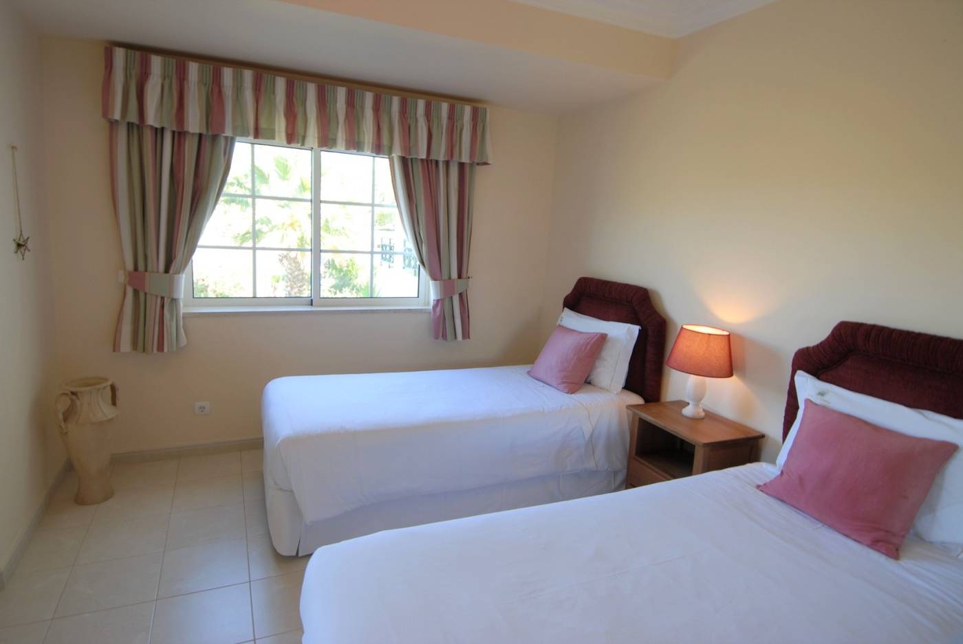 Presa-de-Moura-Room-24