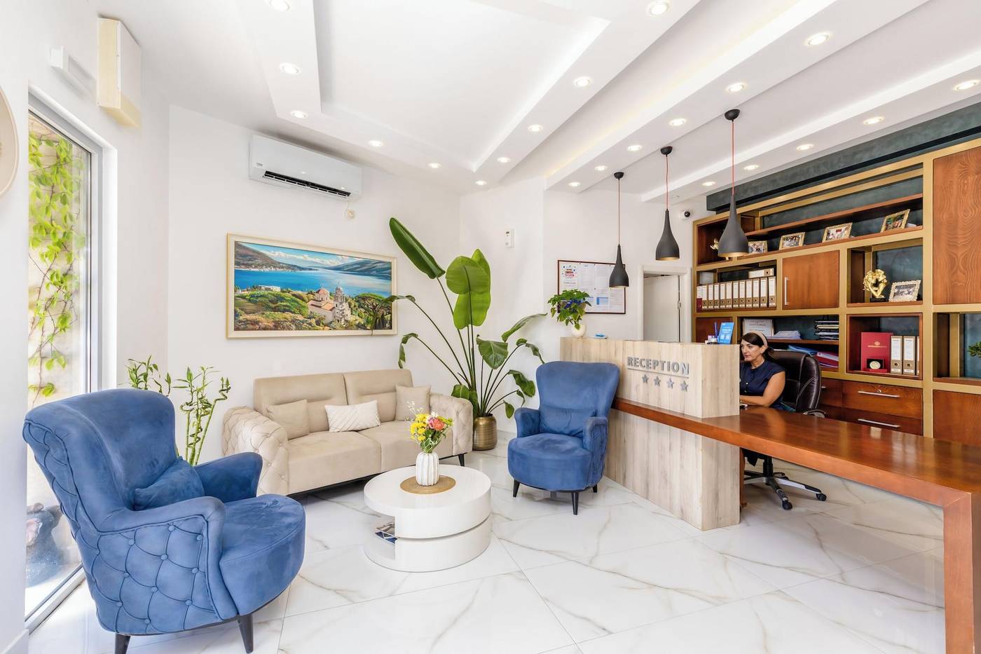 Apart-Hotel-MS-Katunjanin-Lobby-75