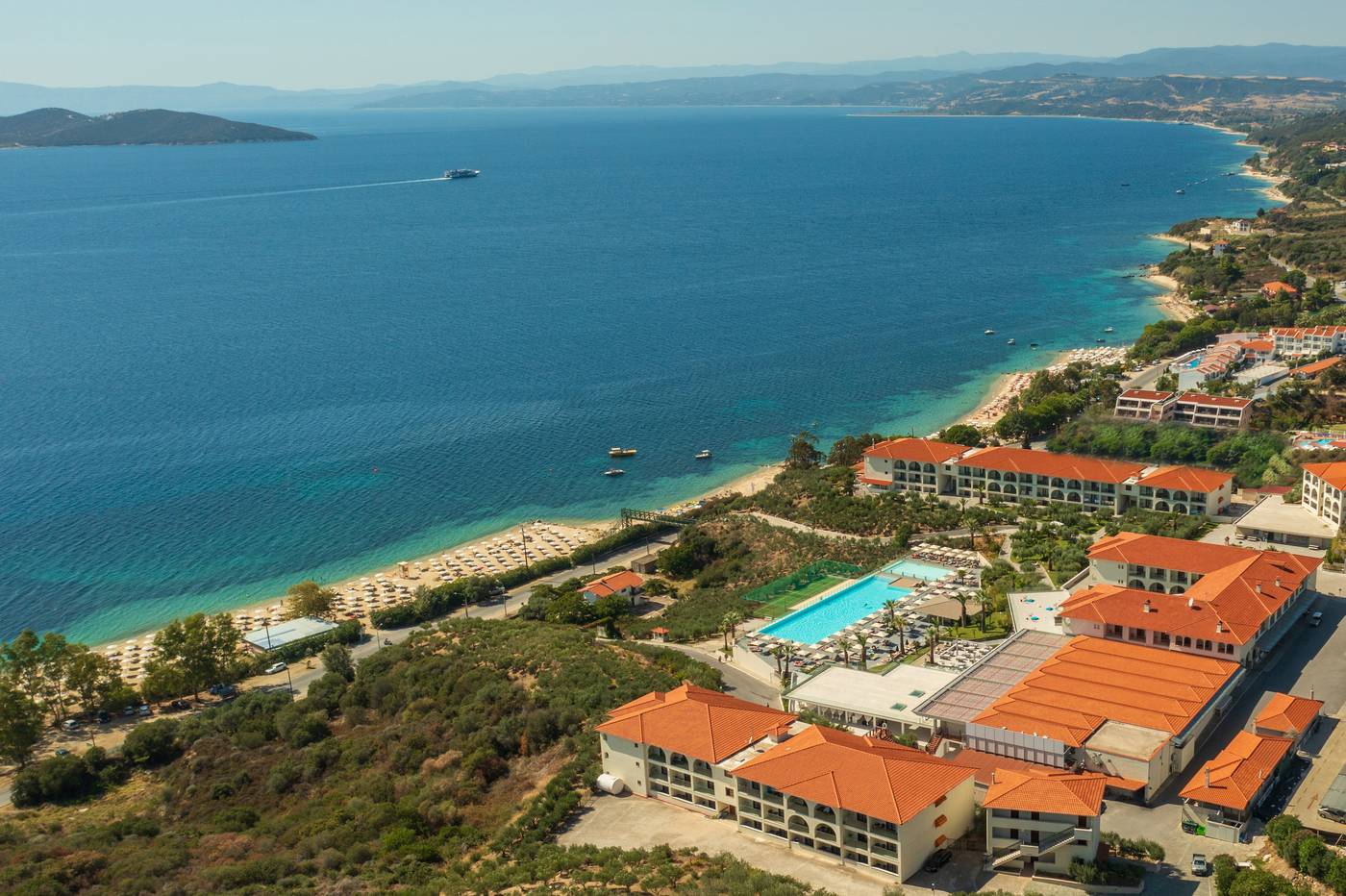 Akrathos-Beach-General-view-16