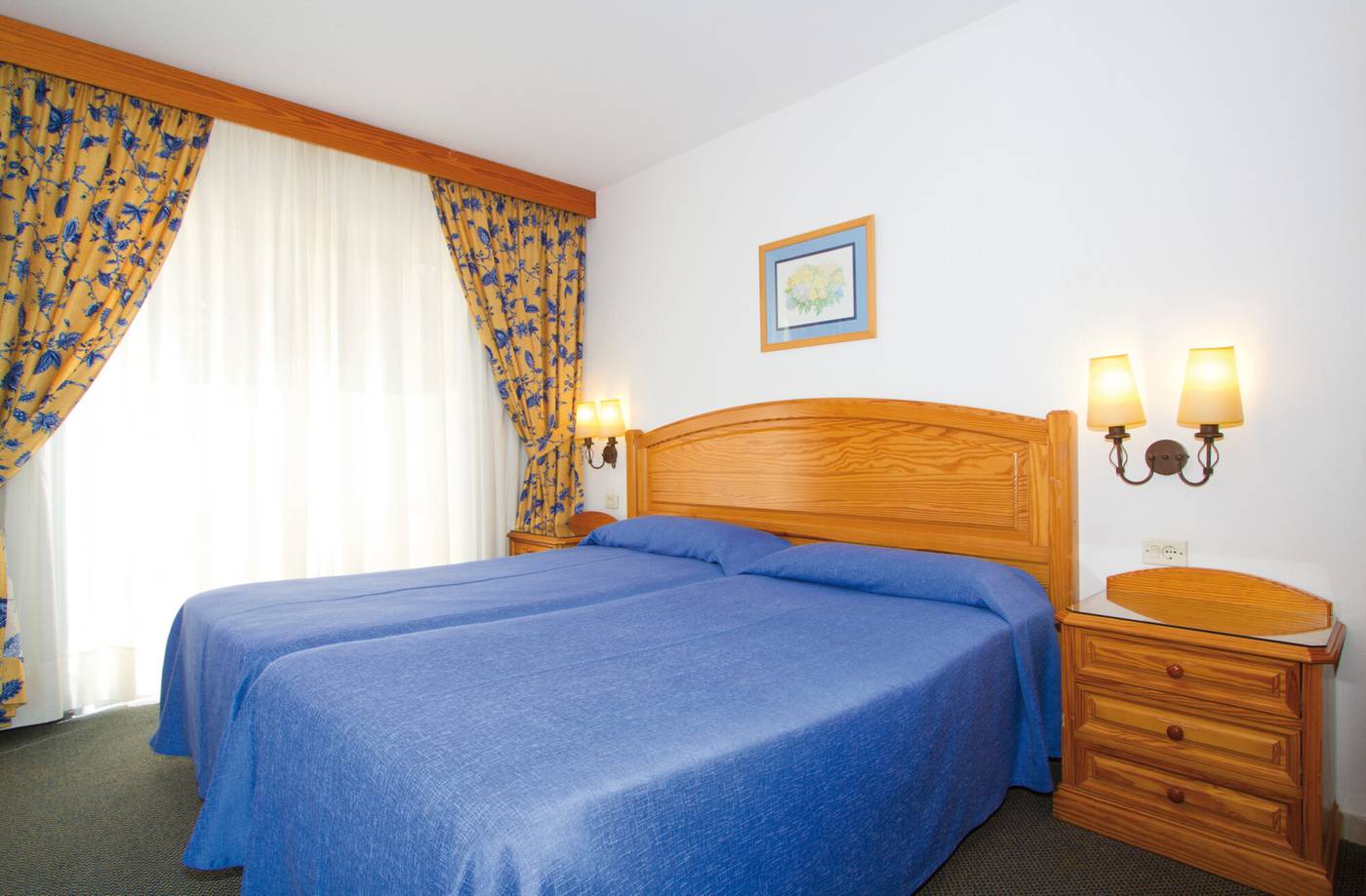 Riu-Oliva-Beach-Room-11