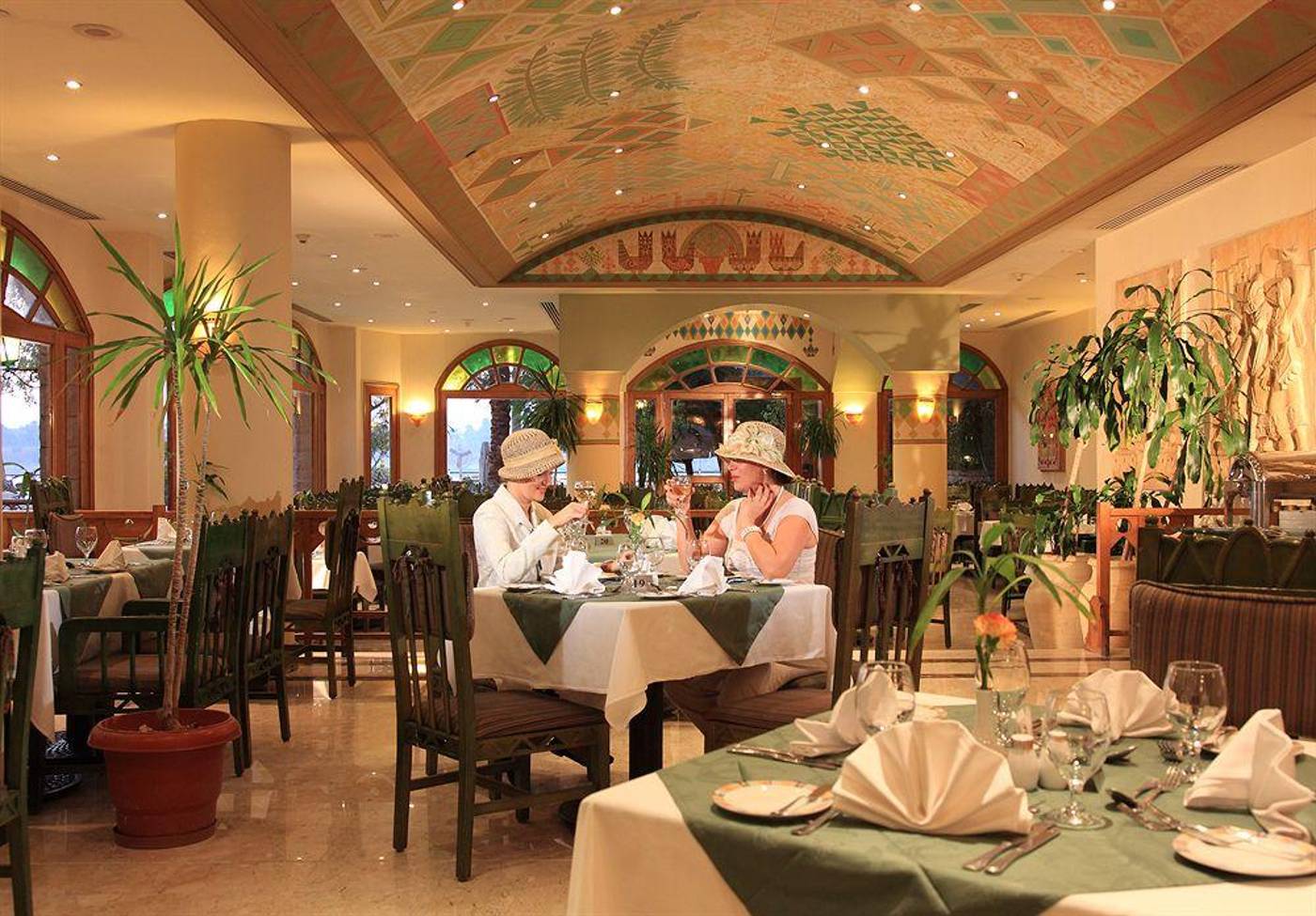 Steigenberger-Nile-Palace-Luxor-Restaurant-69