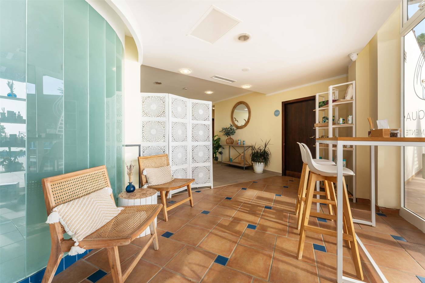 Occidental-Jand----a-Royal-Level-Lobby-48