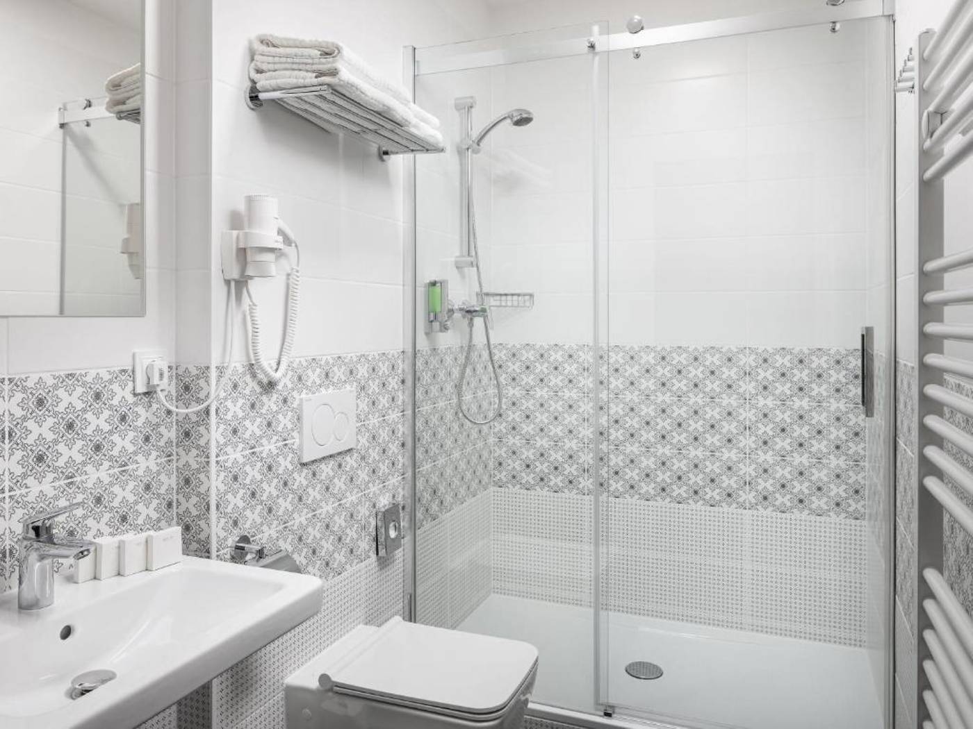 EA-ApartHotel-Melantrich-Room-39