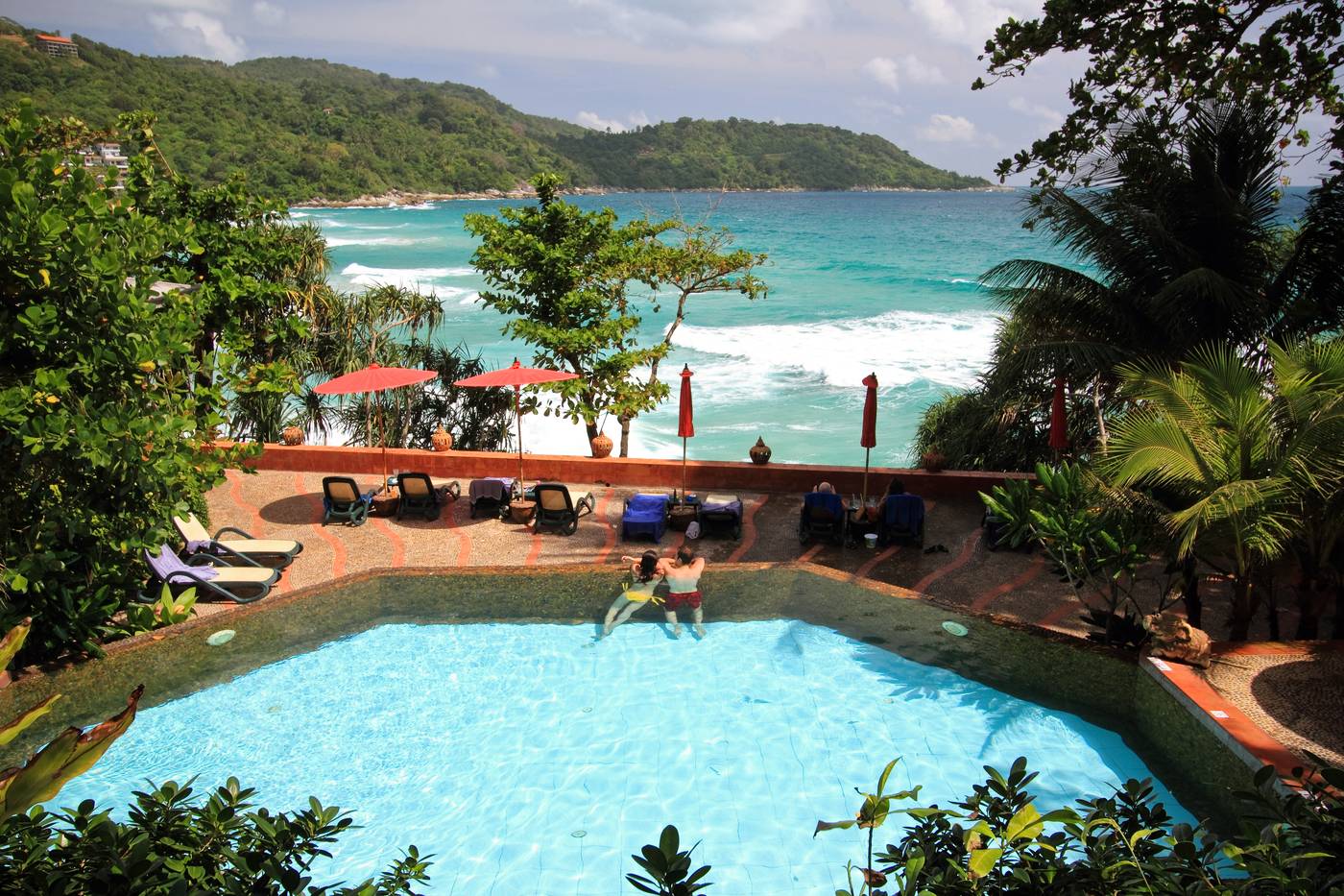 Mom-Tri-S-Villa-Royale-Pool-18