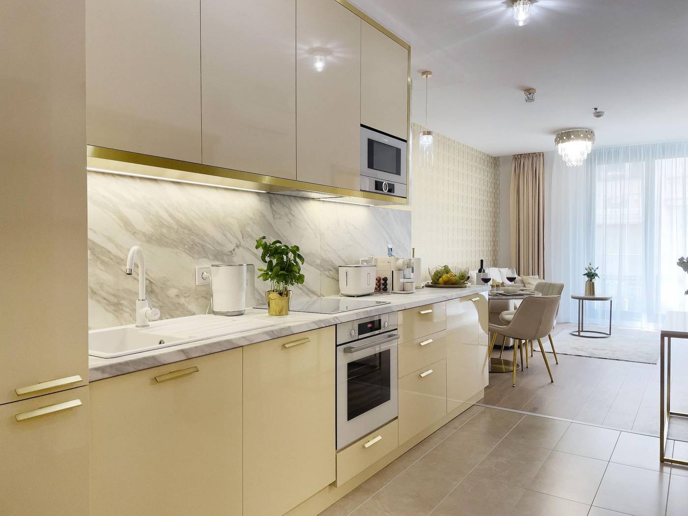 Hotel-Emerald---Suites-Room-51