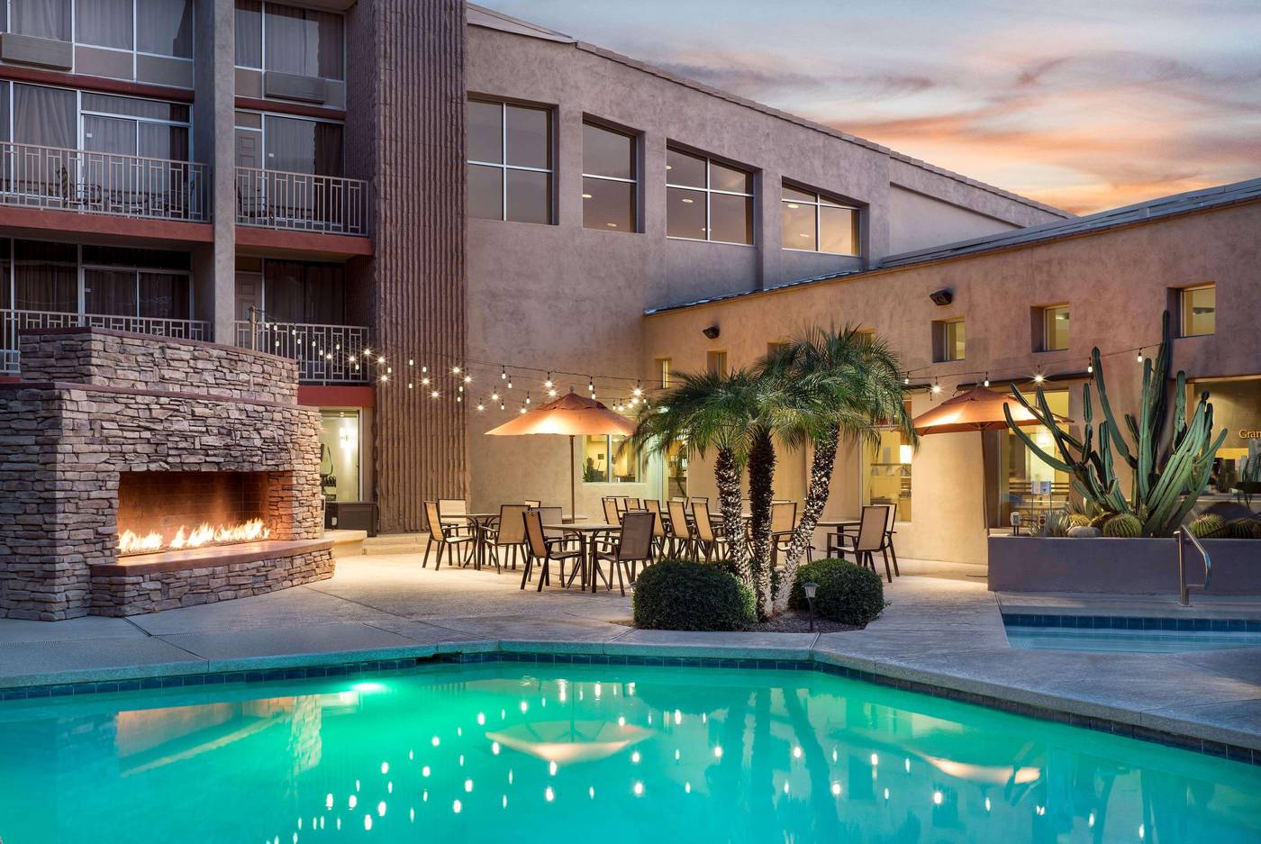 Wyndham Phoenix Airport/Tempe-United States-TEMPE-Pool-9