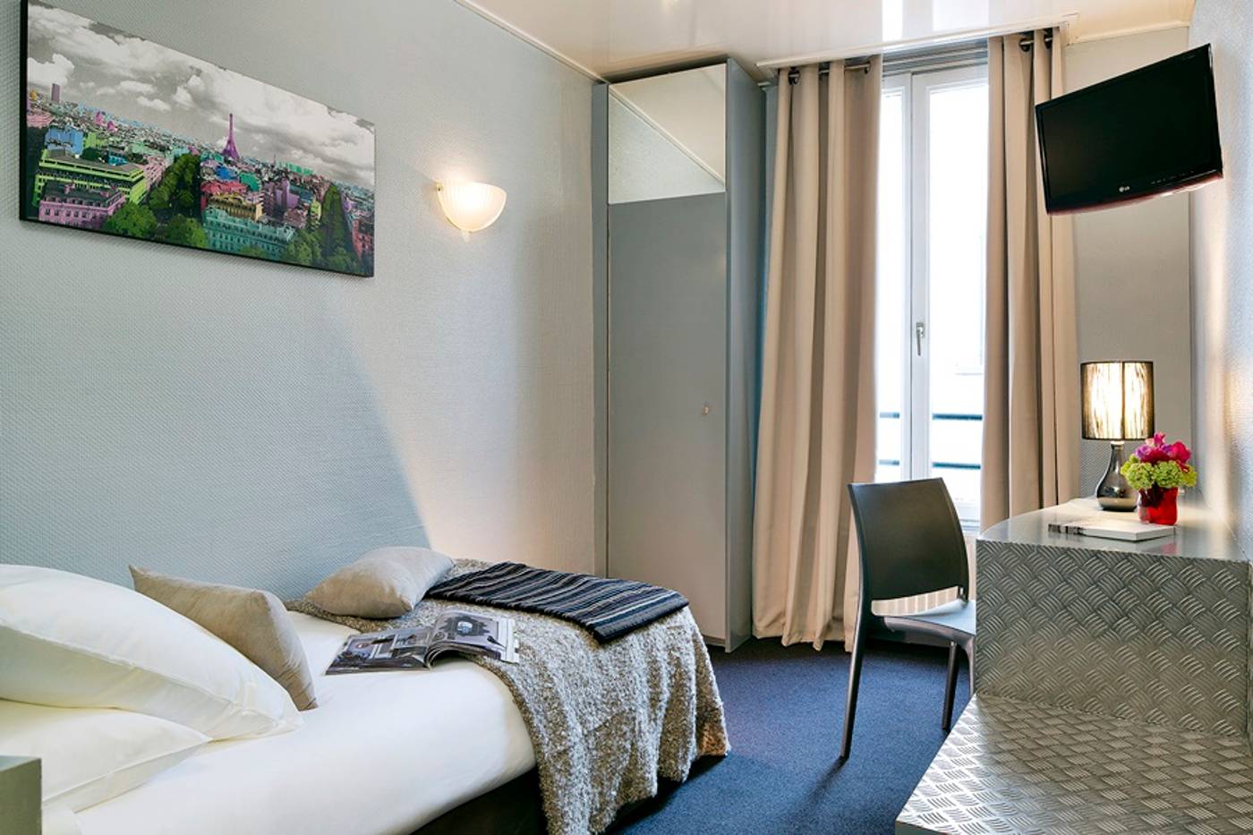 Le-Petit-Oberkampf-Hotel---Spa-General-view-6