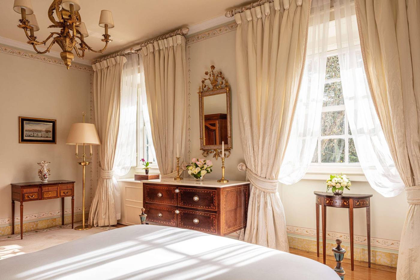 Tivoli-Palacio-de-Seteais-Room-23