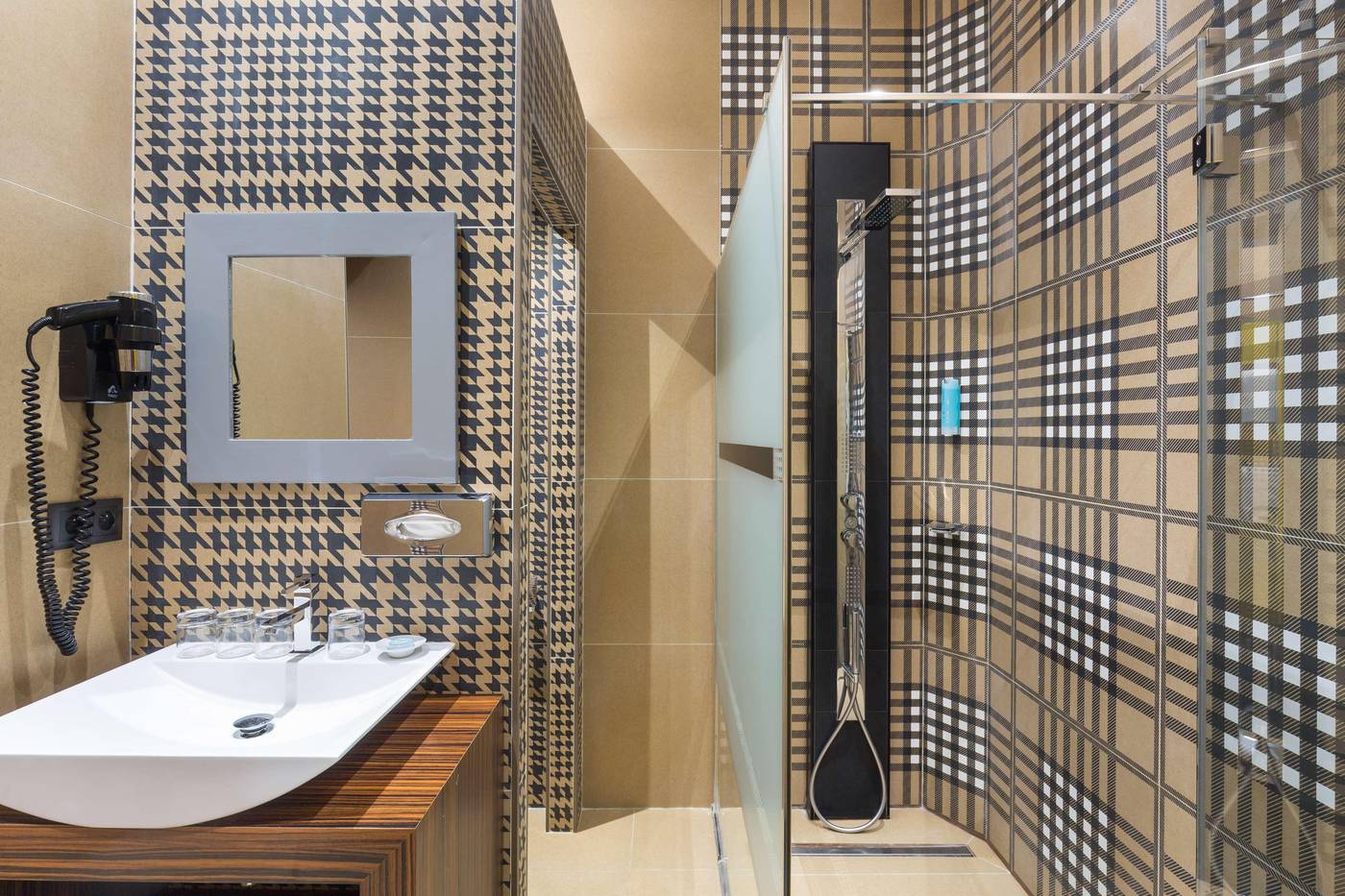 Best-Western-Plus-Hotel-Brice-Garden-Room-60