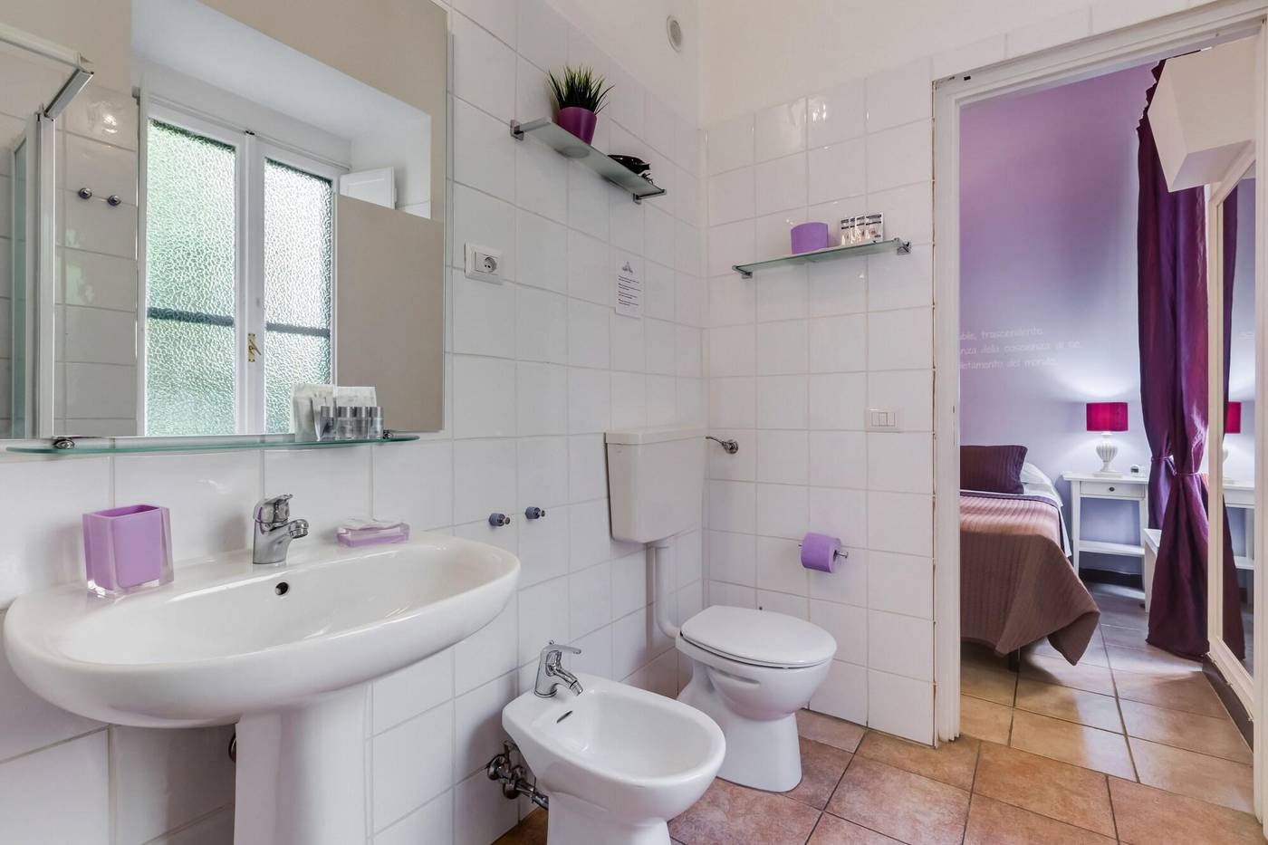 Allegra-s-House-Room-23