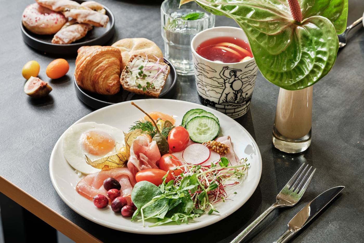 Leonardo-Royal-Hotel-Warsaw-Restaurant-70