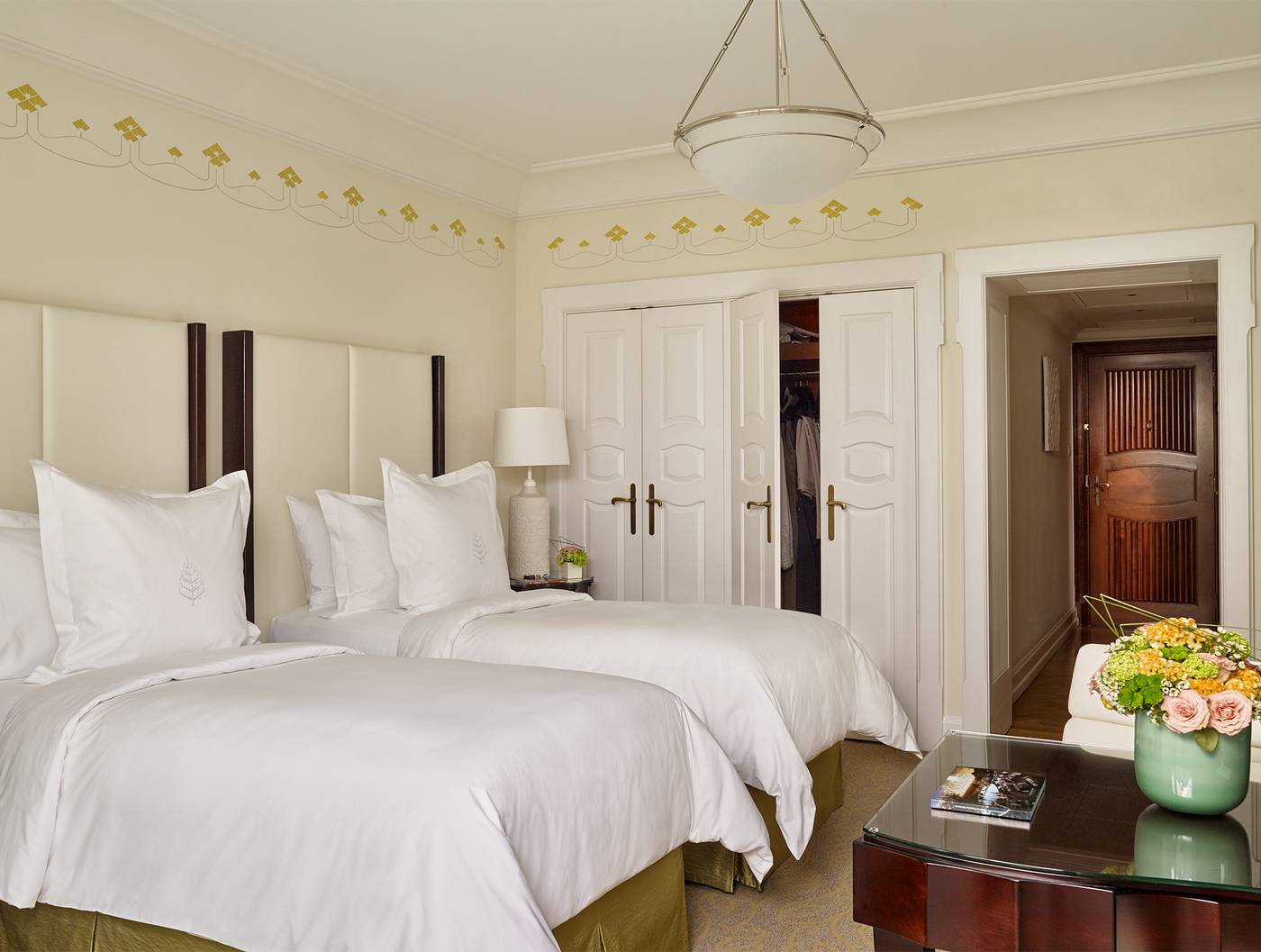 Four-Seasons-Hotel-Budapest-Room-25